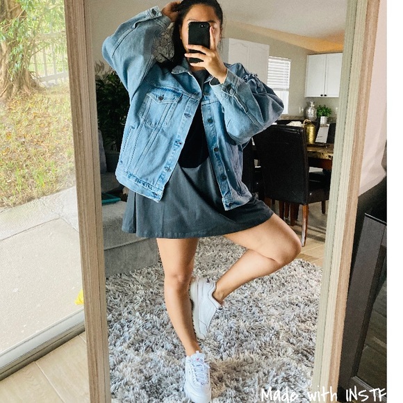 Levi's Jackets & Blazers - Levi’s trucker alpenglow oversized jacket NWT